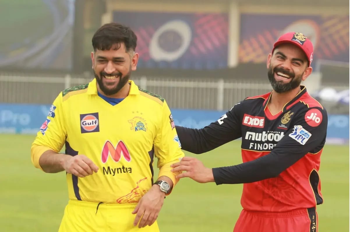 IPL 2023: Fans Get Awe-Struck; Virat Kohli Shares an Adorable Picture with MS Dhoni