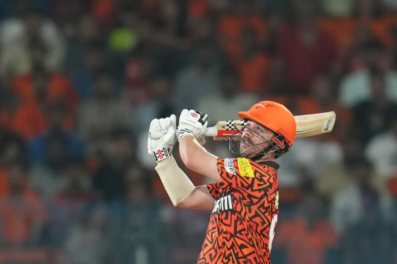 IPL 2024:Netizens Recalls on World Cup Heartbreak after Travis Head's Innings aganist MI